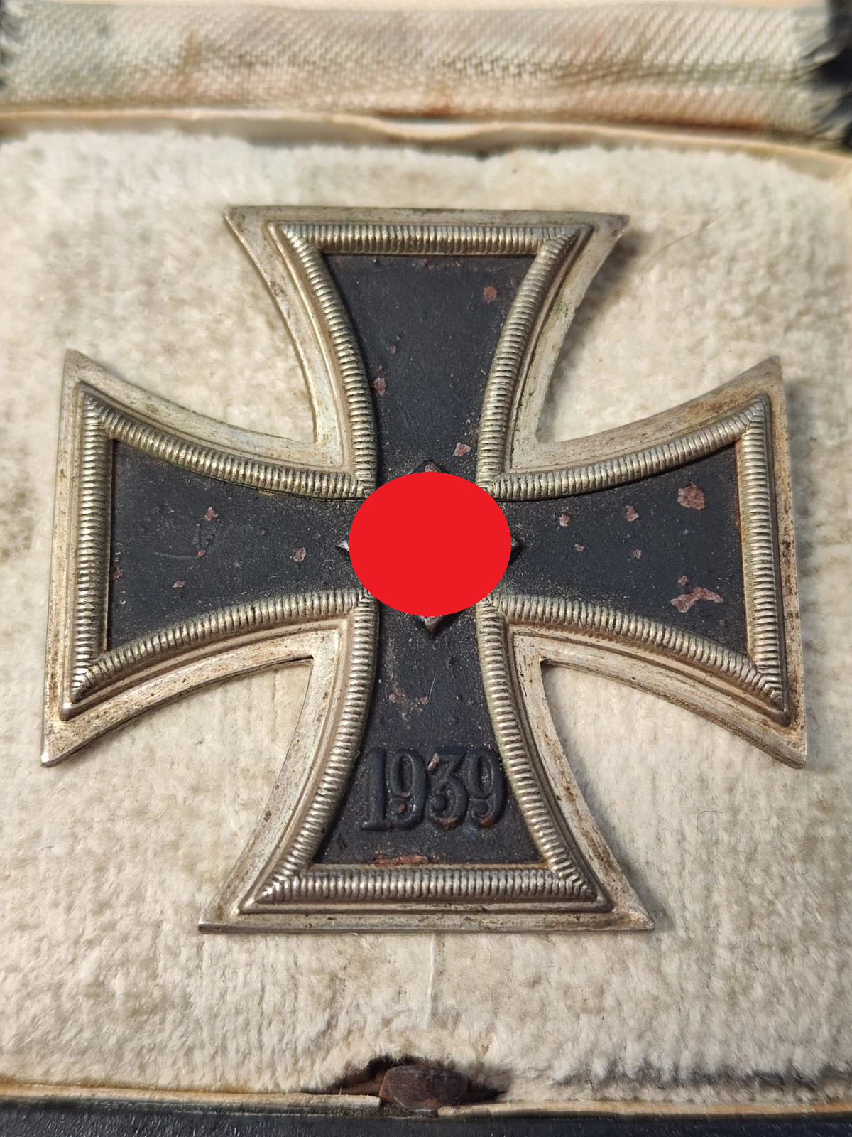 EISERNEN KREUZ - 1. KLASSE 1939 - HERSTELLER 20 - MIT ETUI - ORDEN