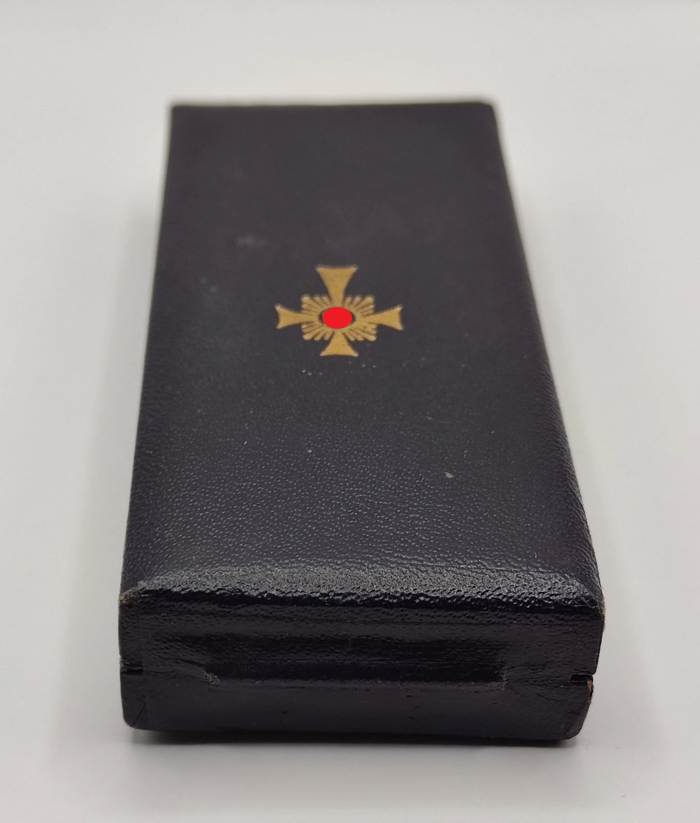 MUTTERKREUZ - 1. STUFE GOLD - ORIGINAL ETUI - AM LANGEN BAND - ORDEN