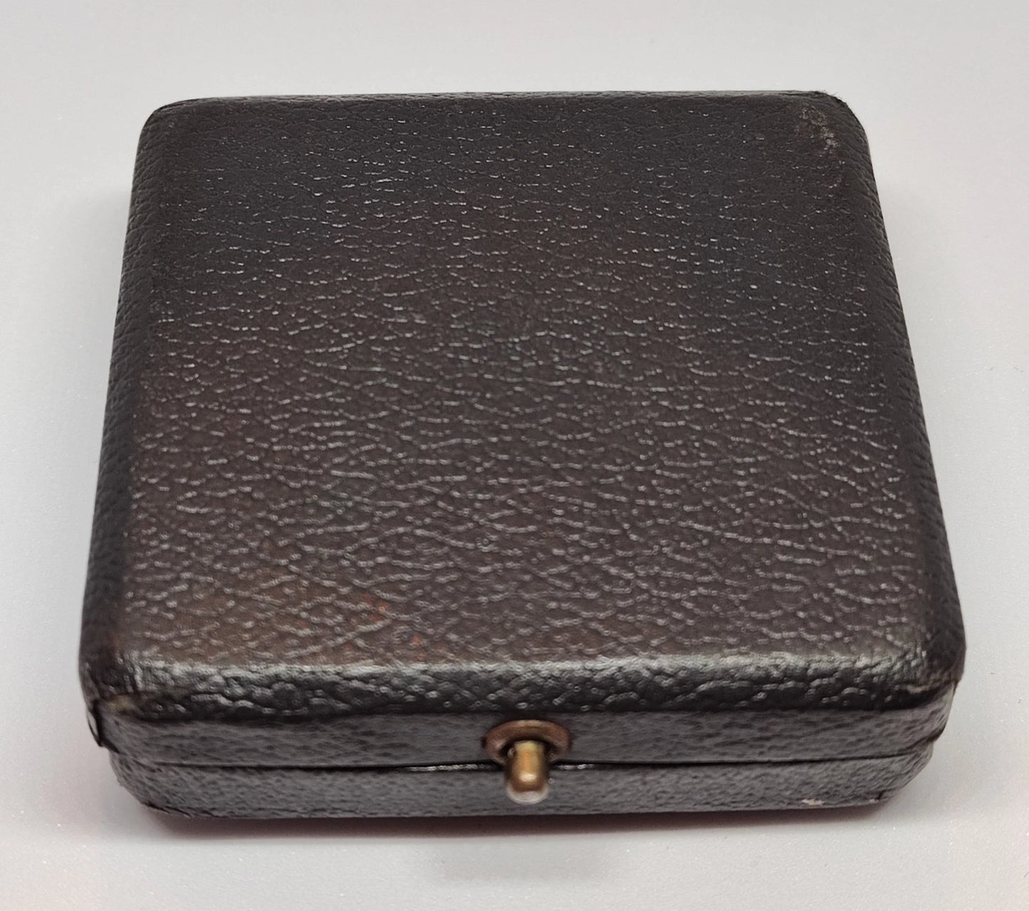 EISERNES KREUZ - 1. KLASSE 1939 - HERSTELLER L/11 - MIT ETUI - ORDEN