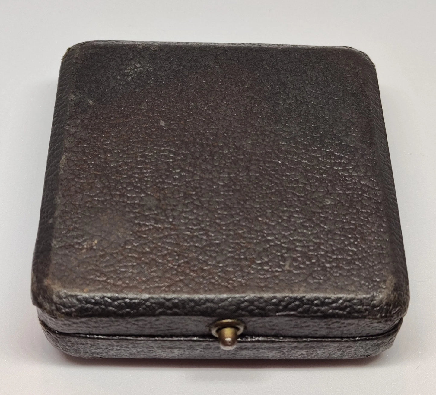 EISERNES KREUZ - 1. KLASSE 1939 - HERSTELLER L/56 - MIT ETUI - ORDEN