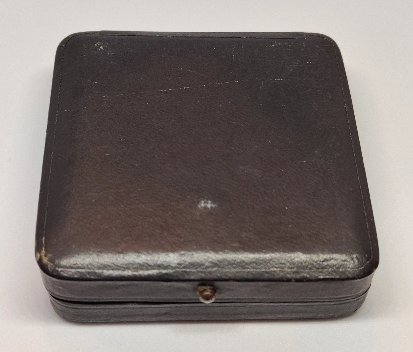 EISERNES KREUZ - 1. KLASSE 1939 - HERSTELLER L/11 - MIT ETUI - ORDEN