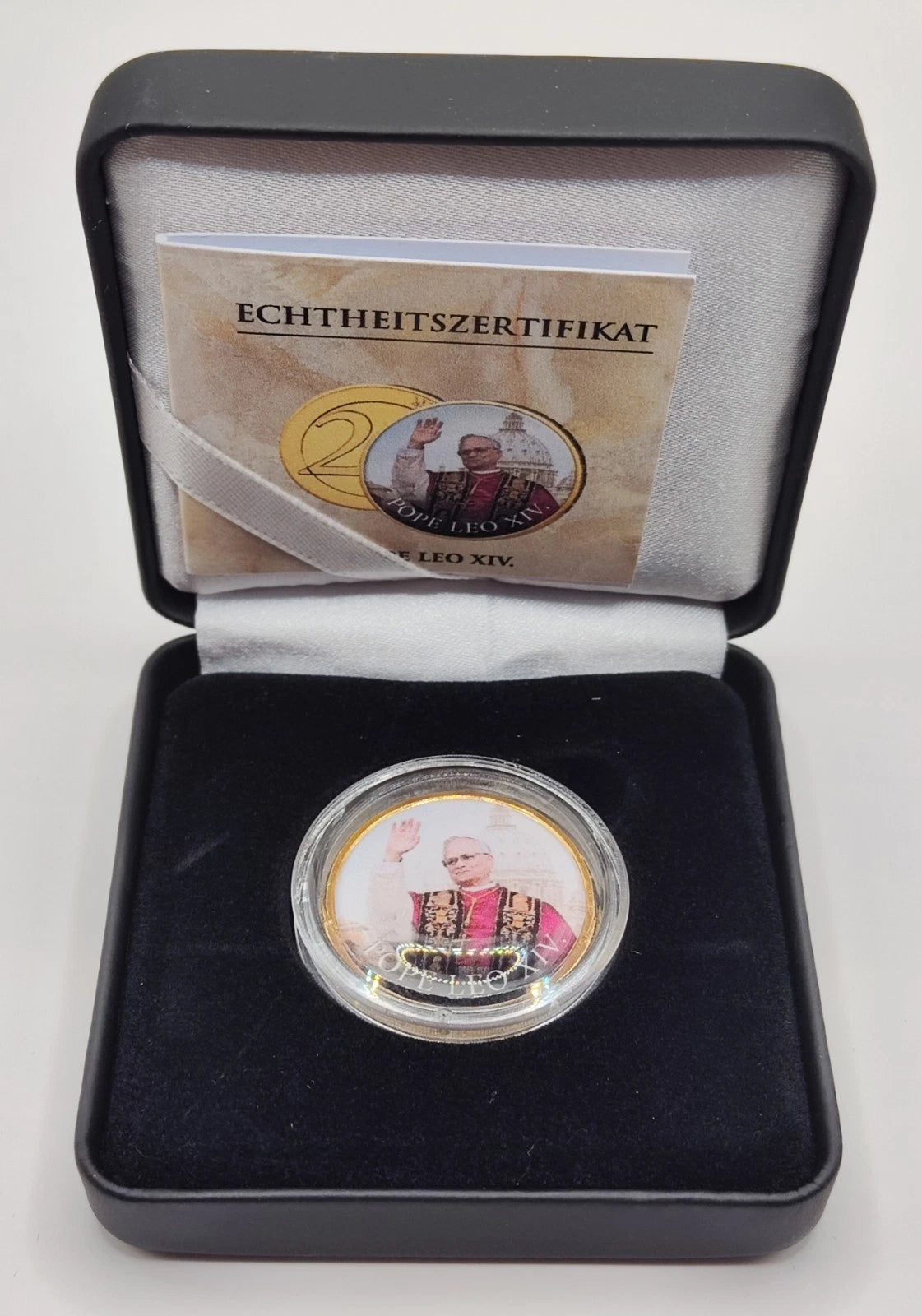 2 EURO MÜNZE - VATIKAN / PAPST LEO XIV. / 2025 - VERGOLDET & KOLORIERT