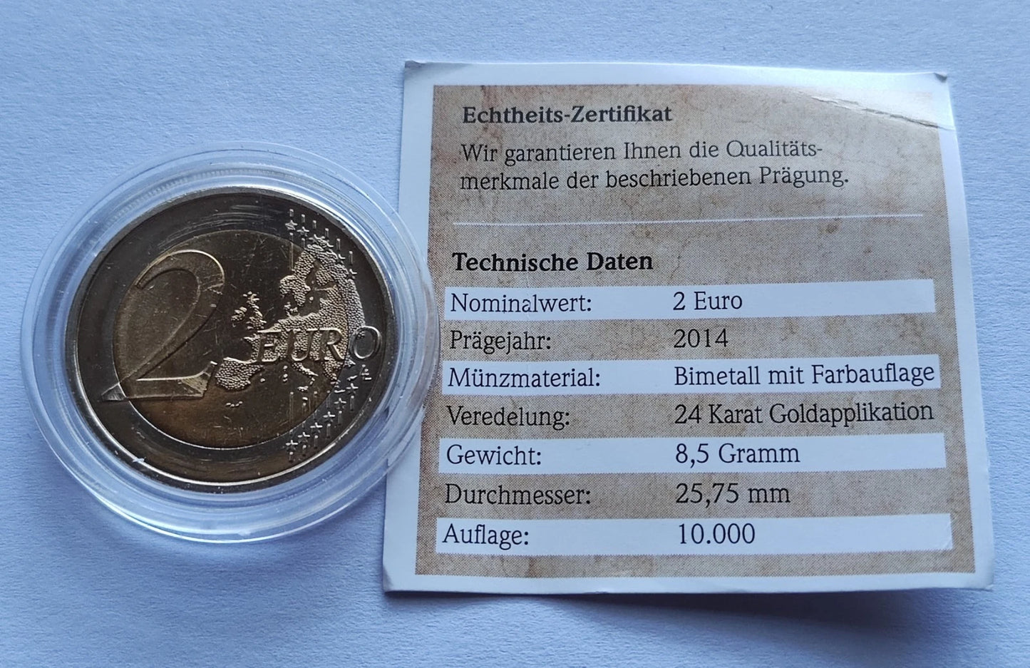 2 Euro Münze - Lettalnd - Trachtenmädchen Milda 2014 - koloriert & teilvergoldet