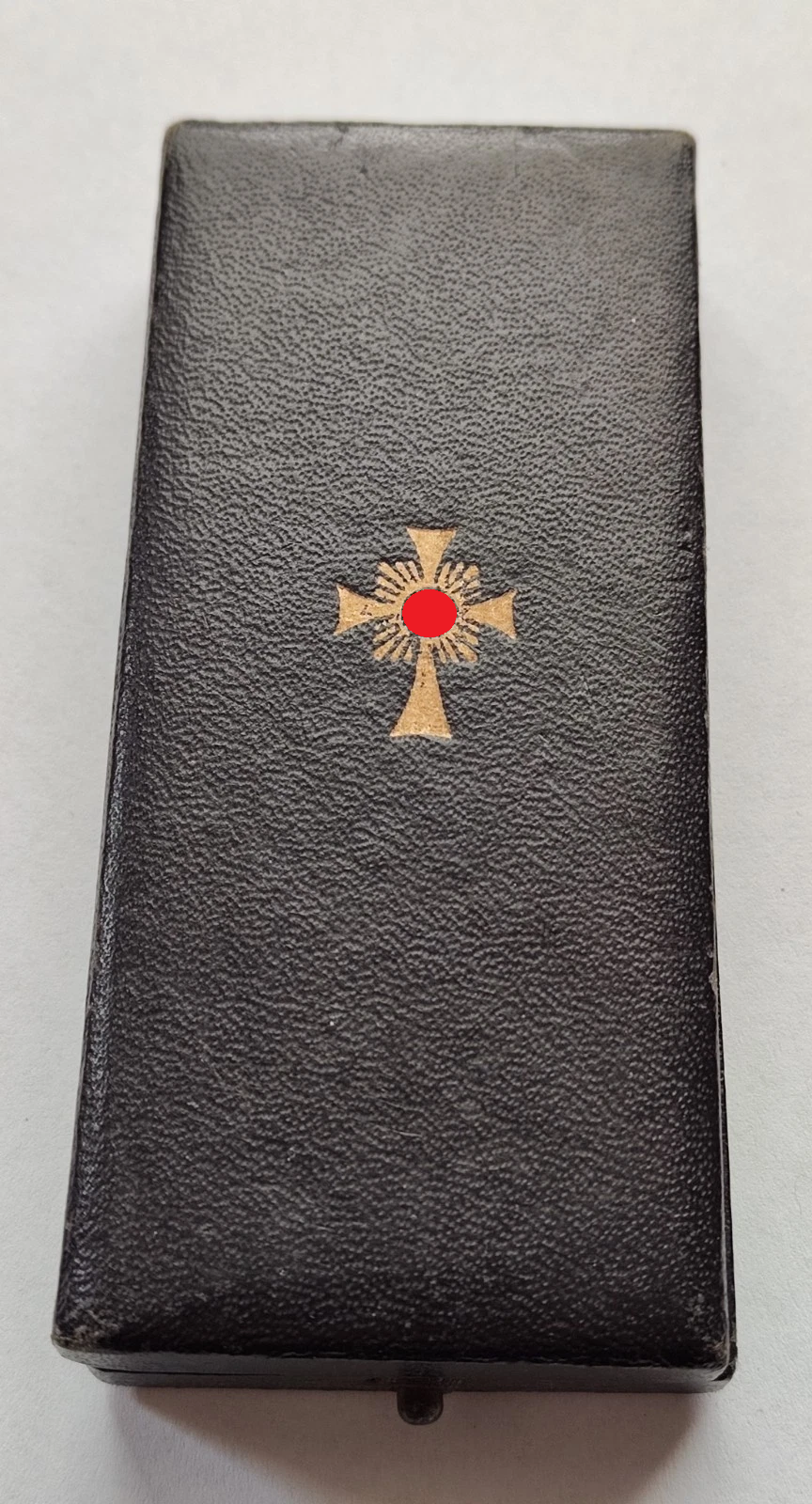 MUTTERKREUZ - 1. STUFE GOLD - ORIGINAL ETUI - AM LANGEN BAND - ORDEN