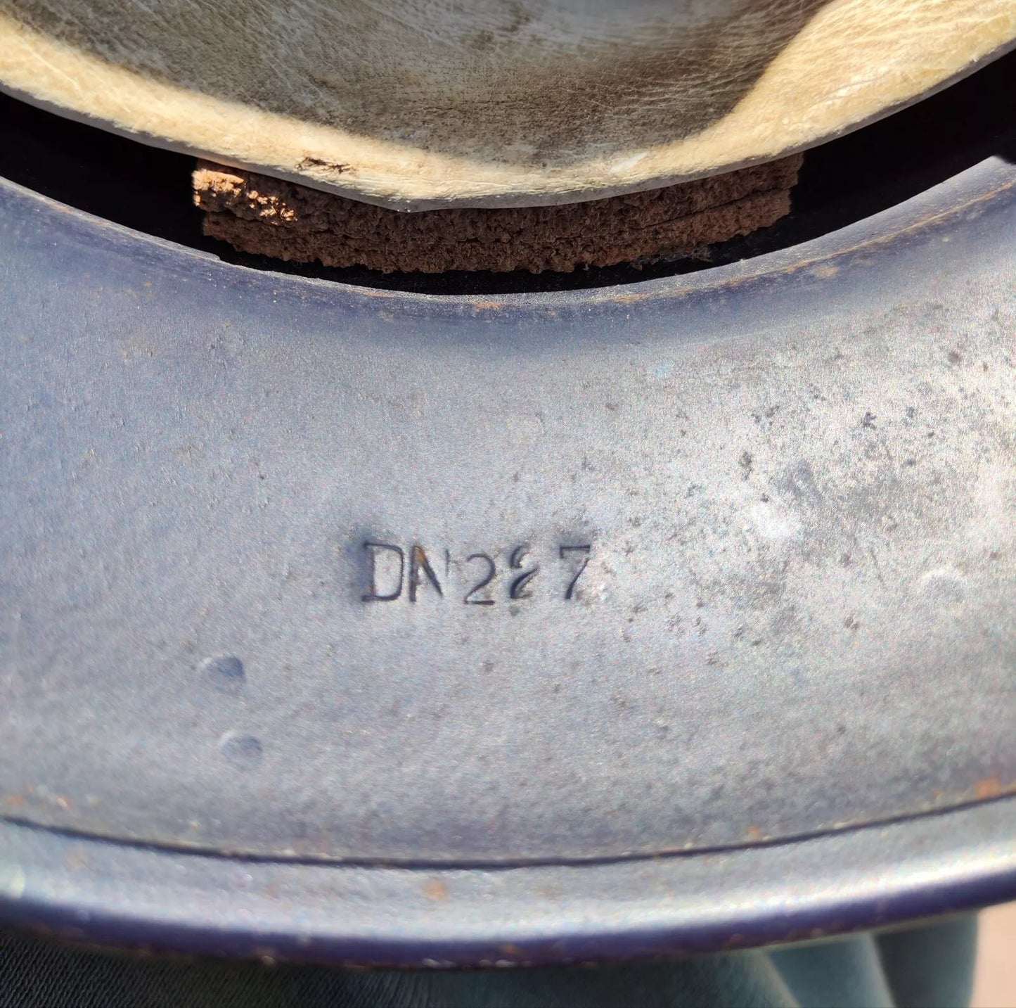 ORIGINALER M40 LUFTSCHUTZ HELM / STAHLHELM - WK II - WEHRMACHT - GUTER ZUSTAND