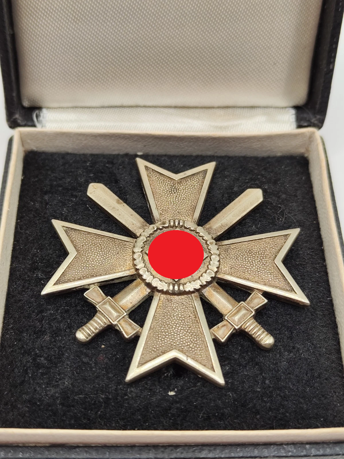 KRIEGSVERDIENSTKREUZ MIT SCHWERTER - 1 KLASSE - 1939 - ORDEN