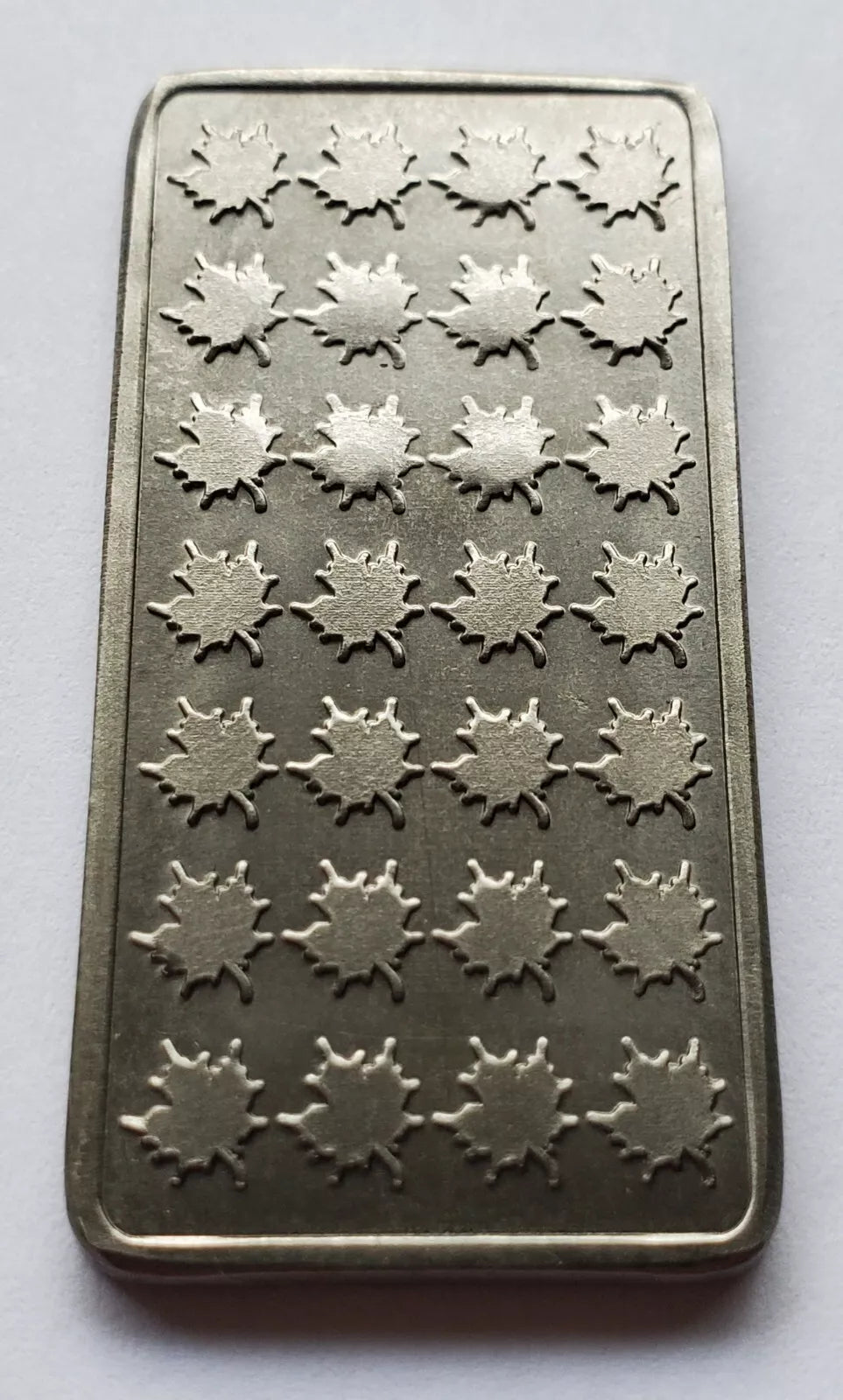 1/4 UNZE TITANIUM BARREN - KANADA MAPLE LEAF