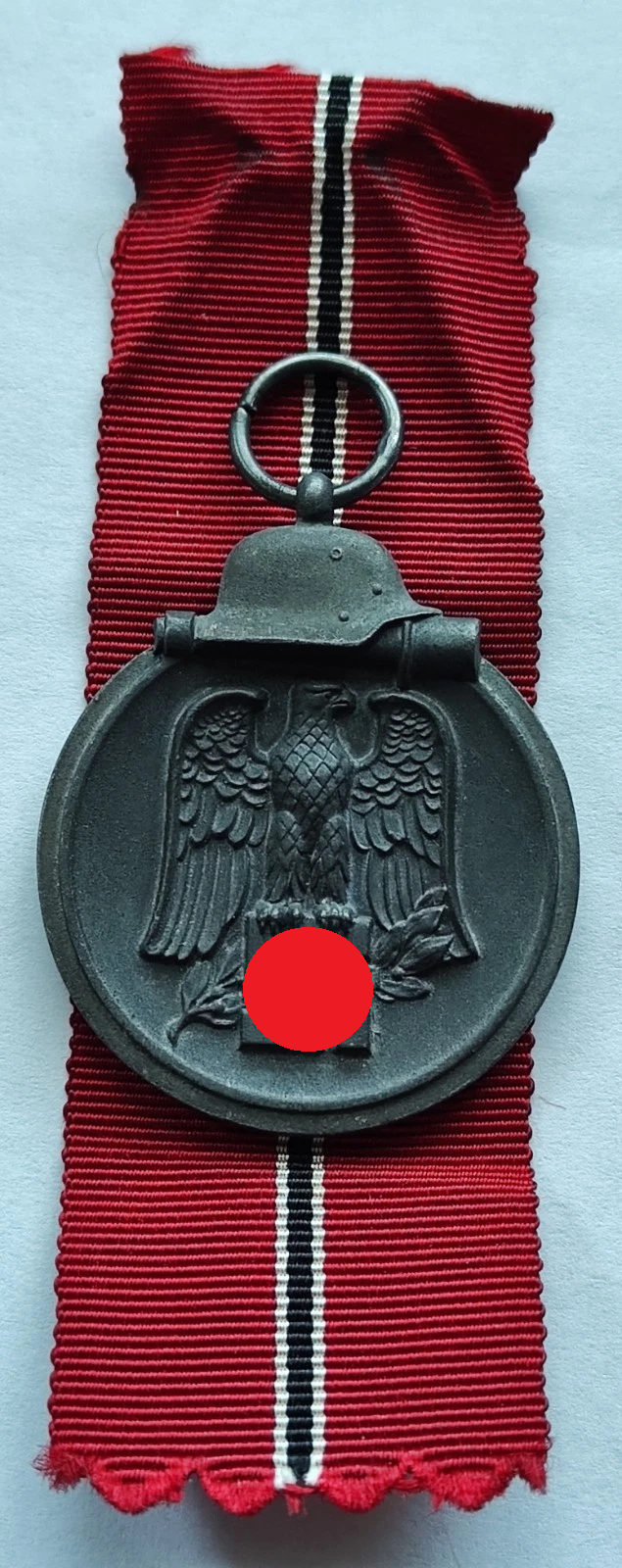 MEDAILLE - WINTERSCHLACHT IM OSTEN 1941/42 - MIT BANDABSCHNITT - ORDEN