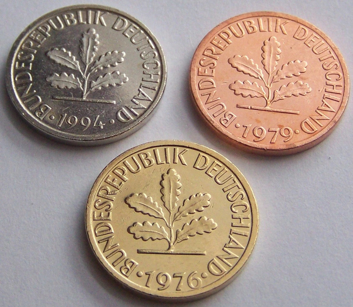 3 x 1 GOLD PFENNIG - DM - MARK - VERGOLDET / VERSILBERT / VERKUPFERT