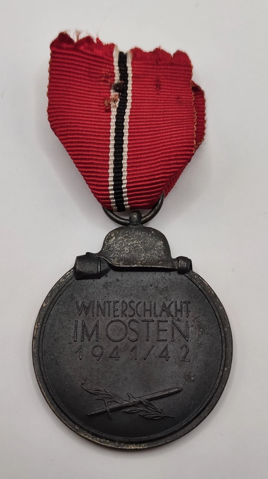 MEDAILLE - WINTERSCHLACHT IM OSTEN 1941/42 - MIT BANDABSCHNITT - ORDEN