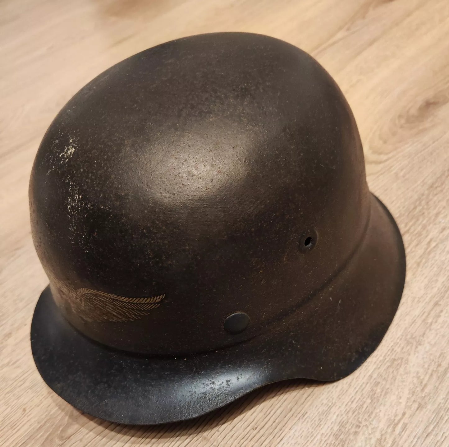ORIGINALER M40 LUFTSCHUTZ HELM / STAHLHELM - WK II - WEHRMACHT - GUTER ZUSTAND