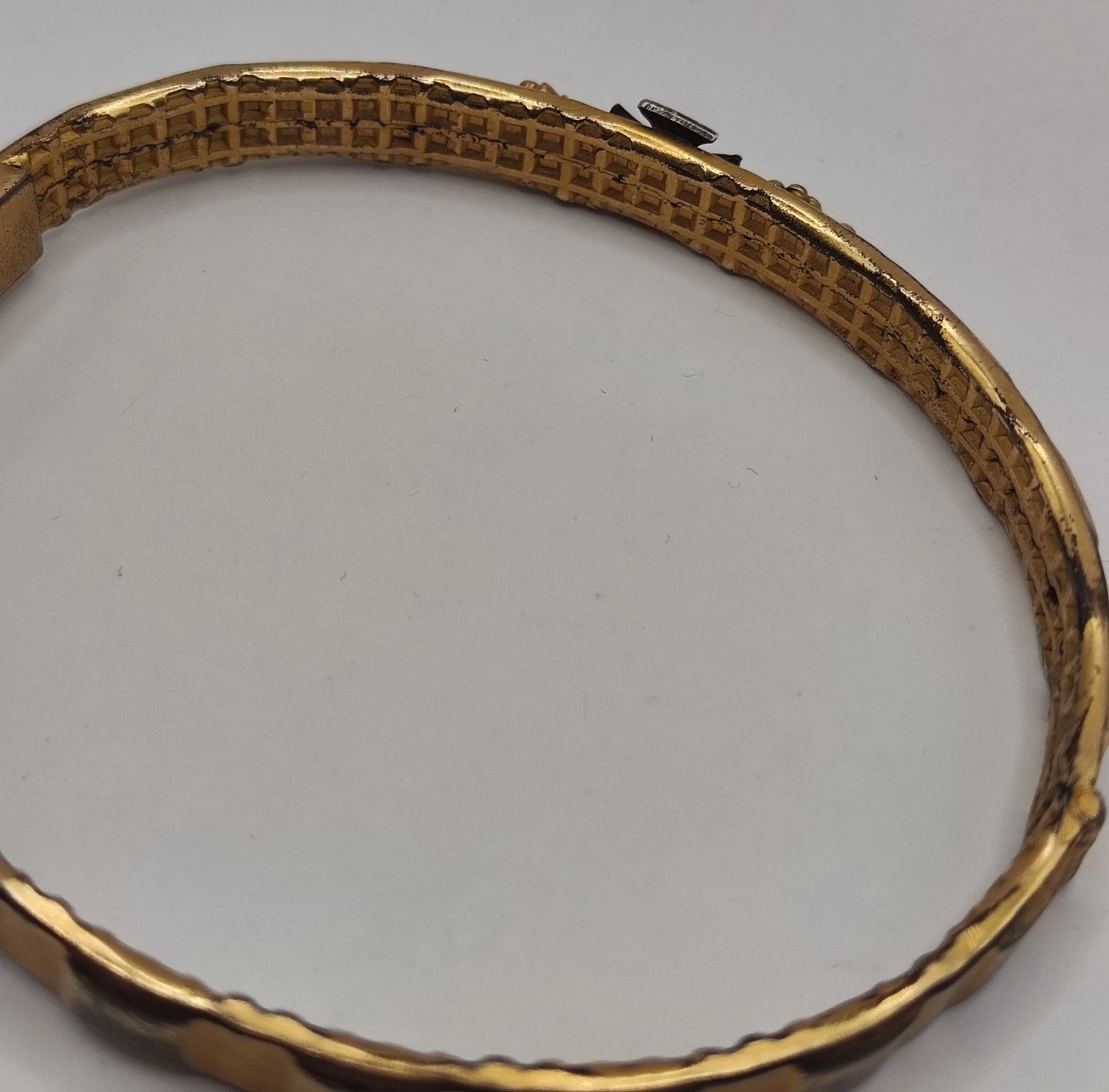 GRANATHÜLSEN ARMREIFEN - EISERNES KREUZ - HERSTELLER DRGM & KJAG - WK I  -1914