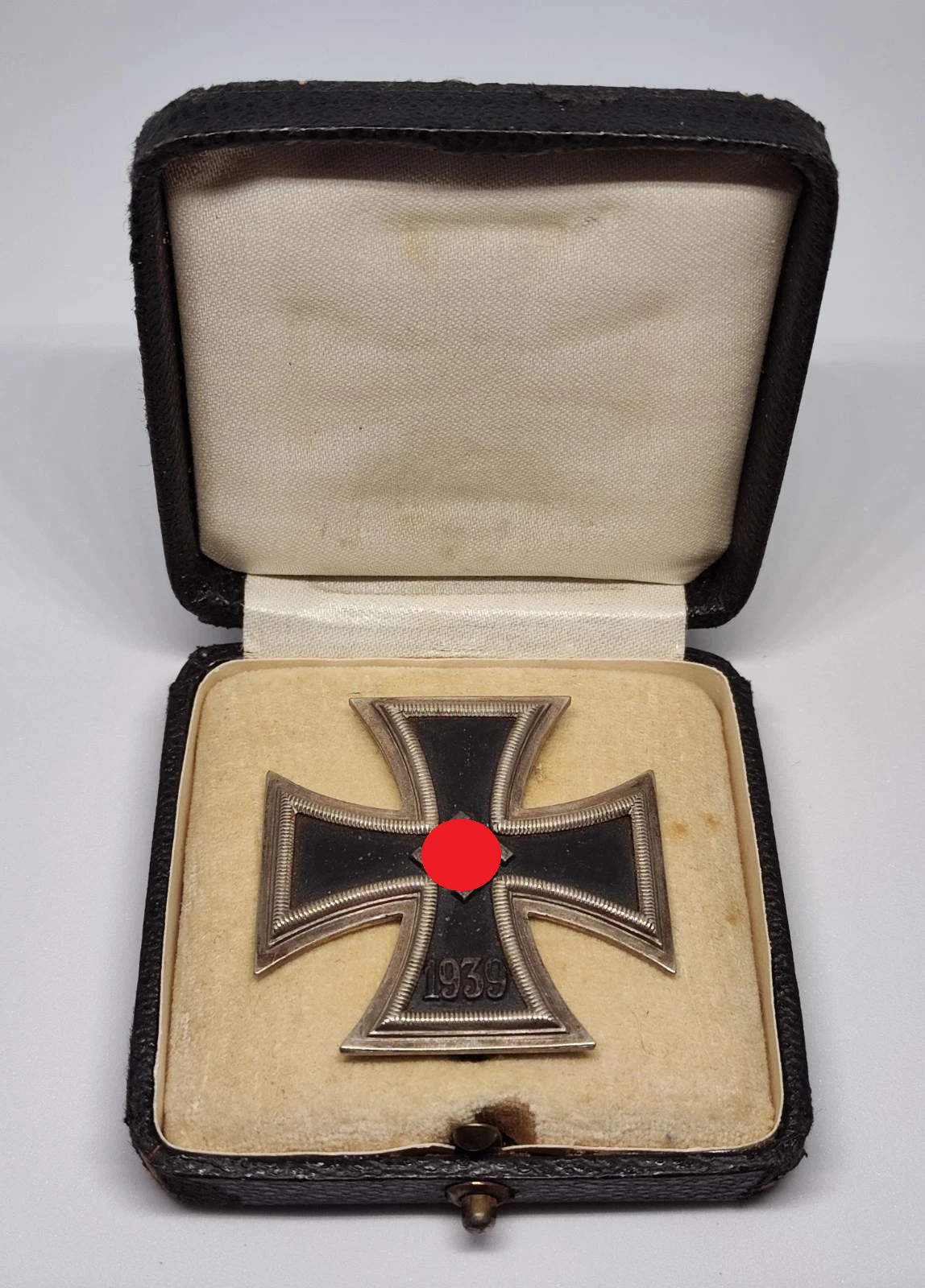 EISERNES KREUZ - 1. KLASSE 1939 - HERSTELLER 65 - MIT ETUI - ORDEN
