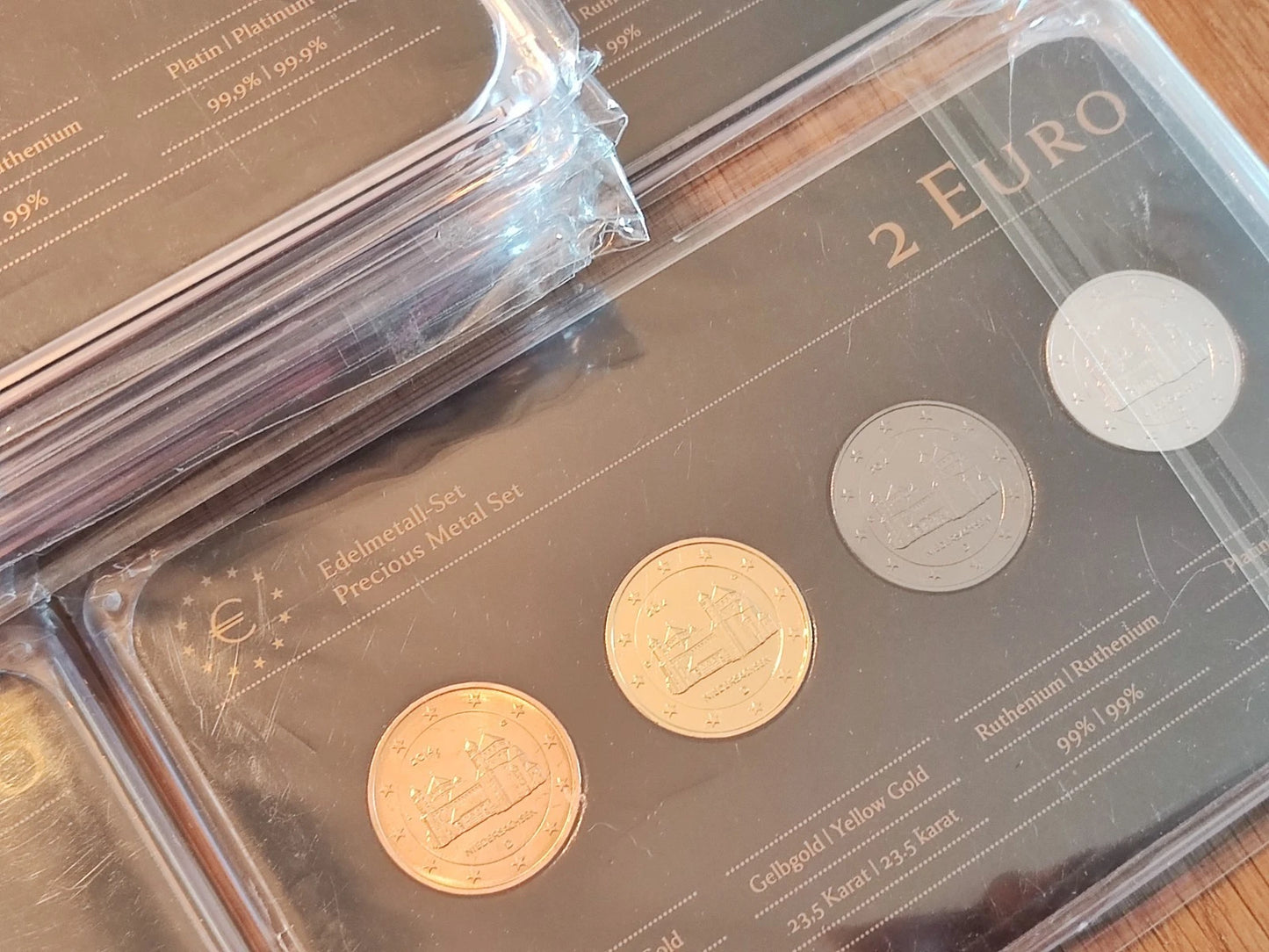 12 x 4 x 2 Euro Münzen Set - Europa Ausgaben - Platin / Rotgold / Ruthenium / Gold