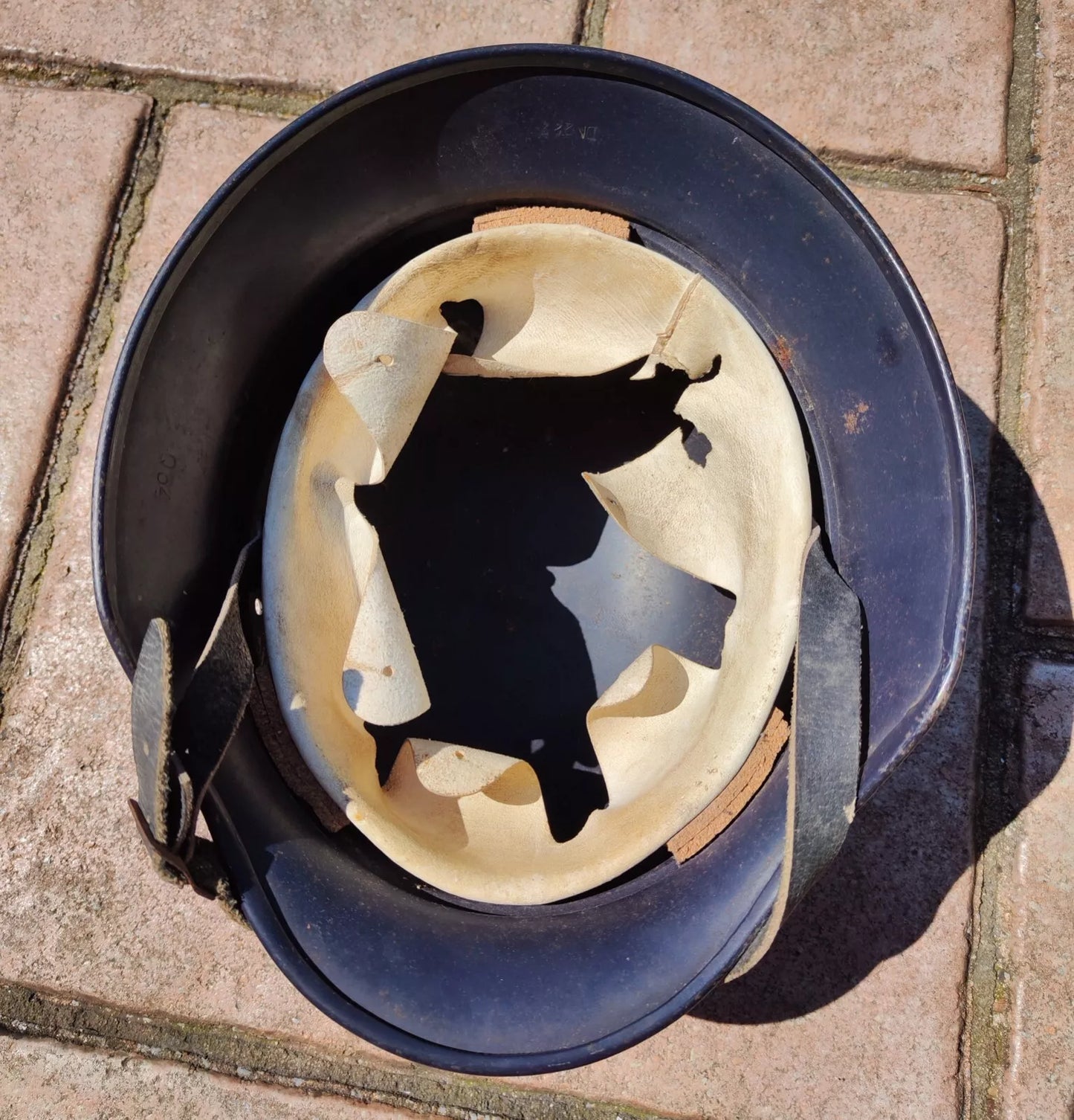 ORIGINALER M40 LUFTSCHUTZ HELM / STAHLHELM - WK II - WEHRMACHT - GUTER ZUSTAND