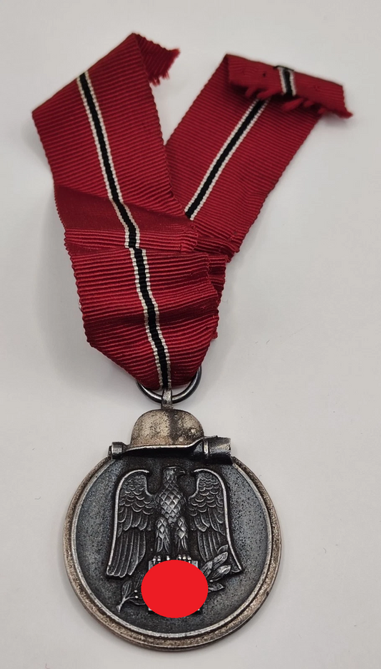 MEDAILLE - WINTERSCHLACHT IM OSTEN 1941/42 - MIT BANDABSCHNITT - ORDEN