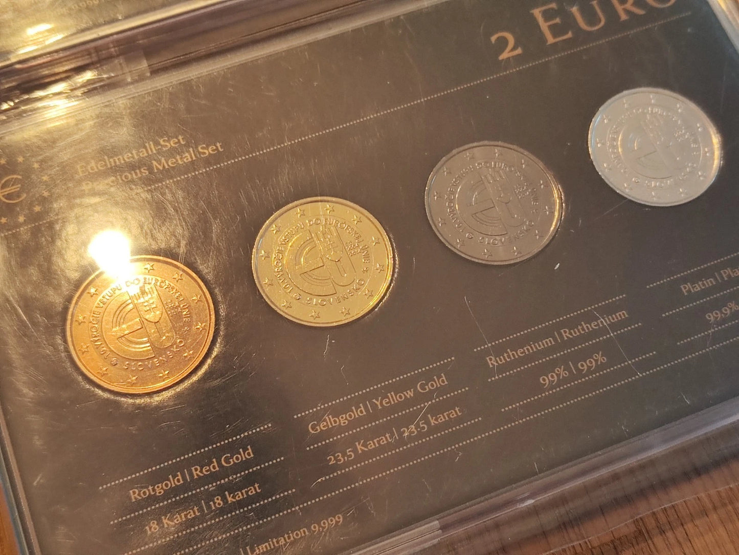 12 x 4 x 2 Euro Münzen Set - Europa Ausgaben - Platin / Rotgold / Ruthenium / Gold