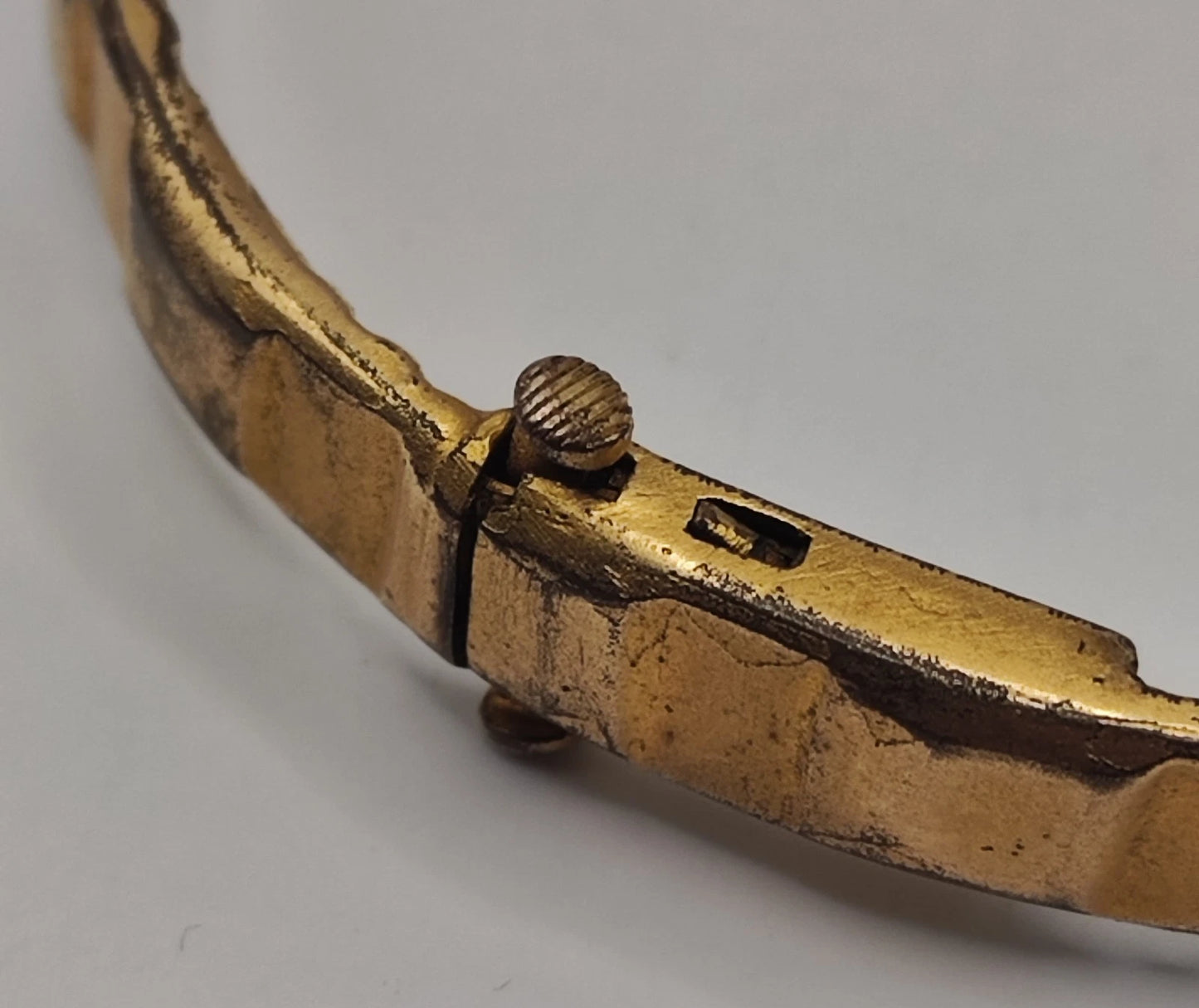 GRANATHÜLSEN ARMREIFEN - EISERNES KREUZ - HERSTELLER DRGM & KJAG - WK I  -1914