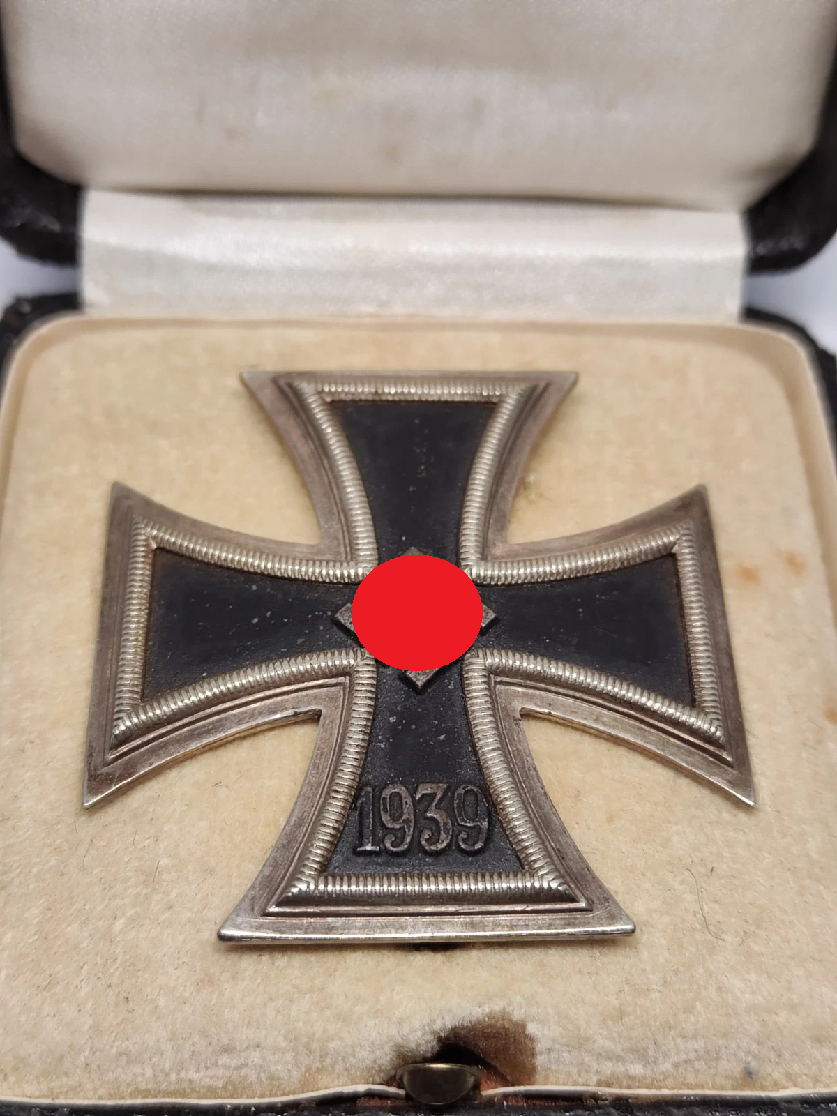 EISERNES KREUZ - 1. KLASSE 1939 - HERSTELLER 65 - MIT ETUI - ORDEN