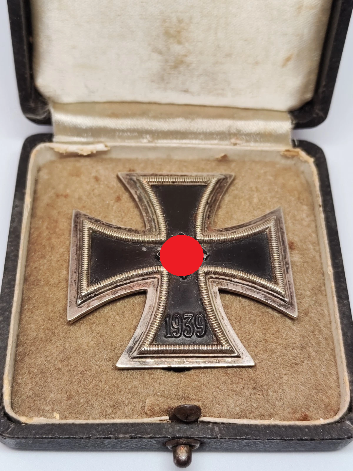 EISERNES KREUZ - 1. KLASSE 1939 - HERSTELLER 15 - MIT ETUI - ORDEN